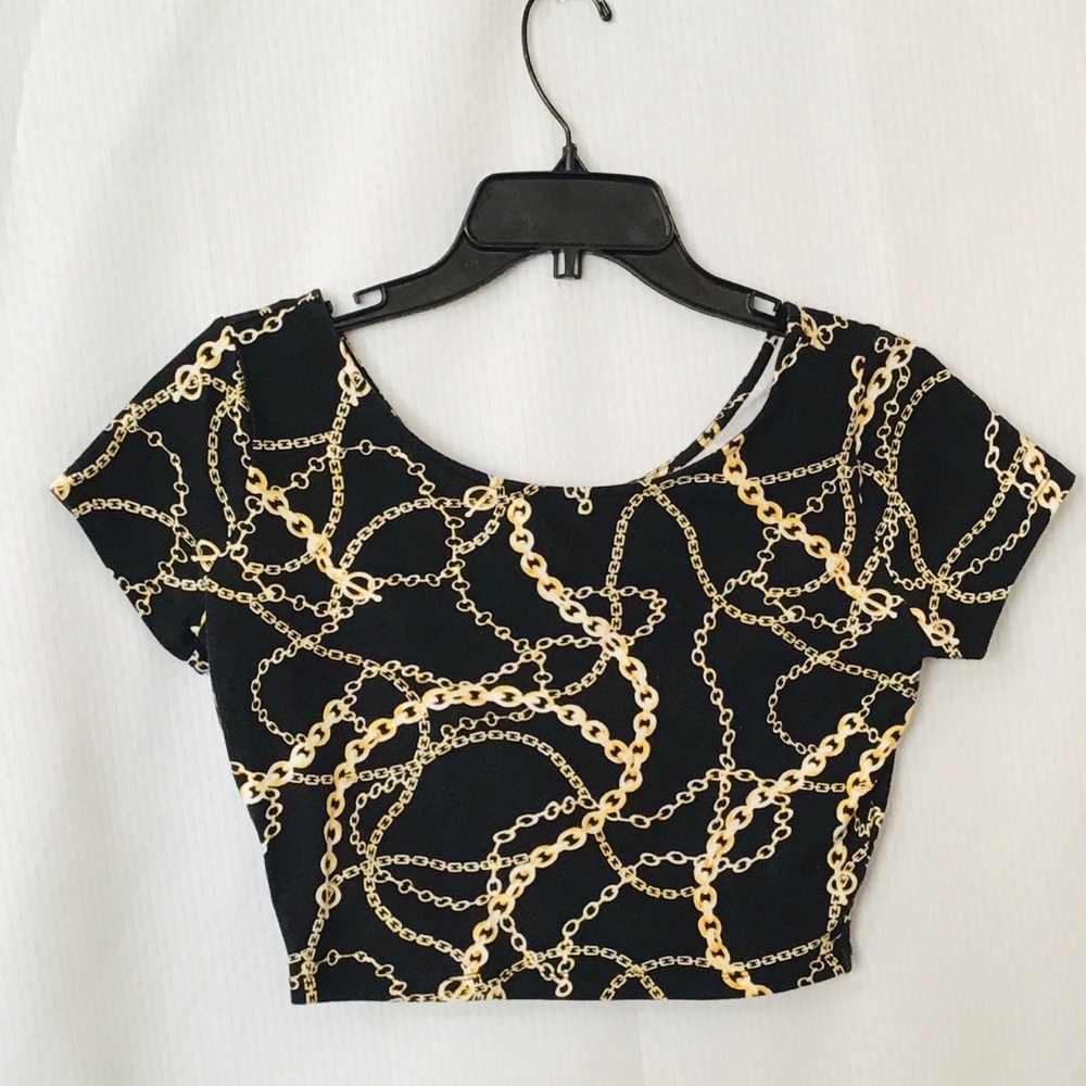 Crop top
